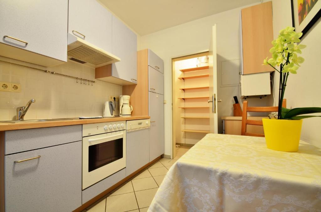 Ajo Vienna Garden - Contactless Check-In Apartment ภายนอก รูปภาพ